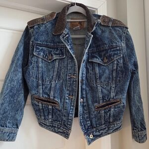 Vintage 80s Western Denim Jean Jacket with Brown Leather Accents